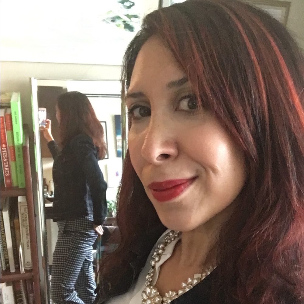 Meet your Posher, Mitra